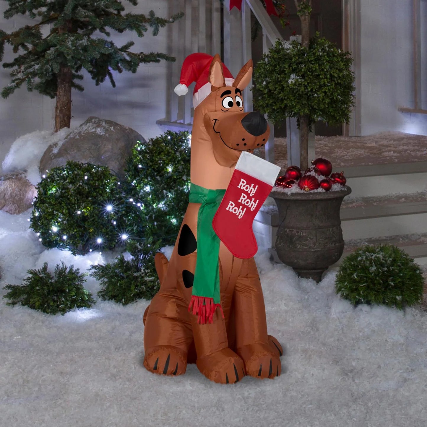 Gemmy 3.6 Ft. Scooby Doo in a Santa Hat with a Stocking Airblown Inflatable
