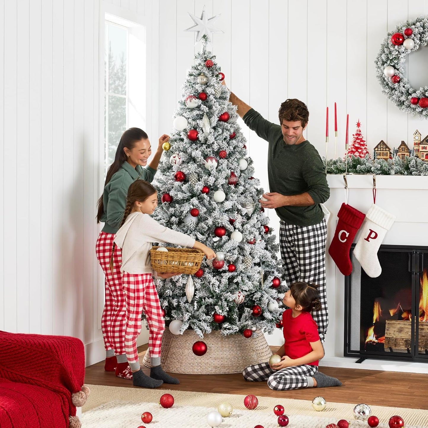 Artificial Christmas Tree, 7.5Ft Unlit Snow Flocked Design Pine Tree, Full Appearance Snowy W/Easy Assembly, Metal Stand
